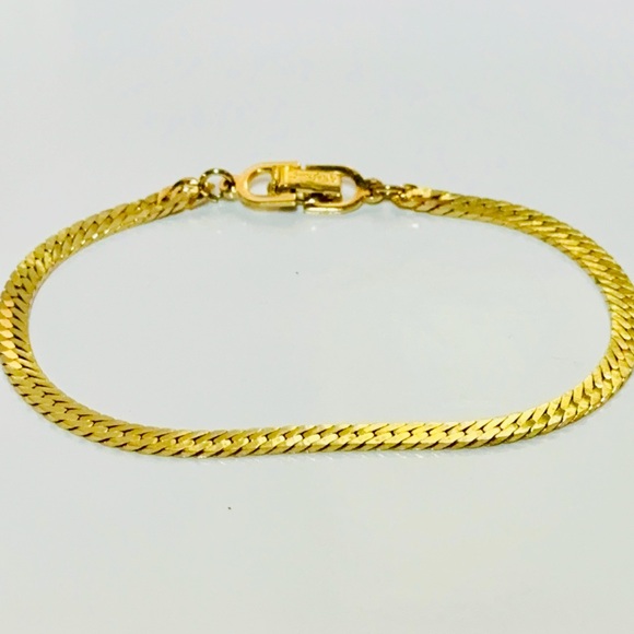 LOW START - CHRISTIAN DIOR GOLD TONE BRACELET- 7” long - Picture 4 of 12